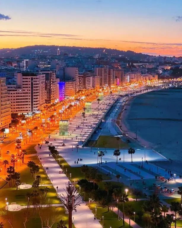 Appartement de standing avec vue sur la mer à Tanger, proche de la plage et du port de plaisance