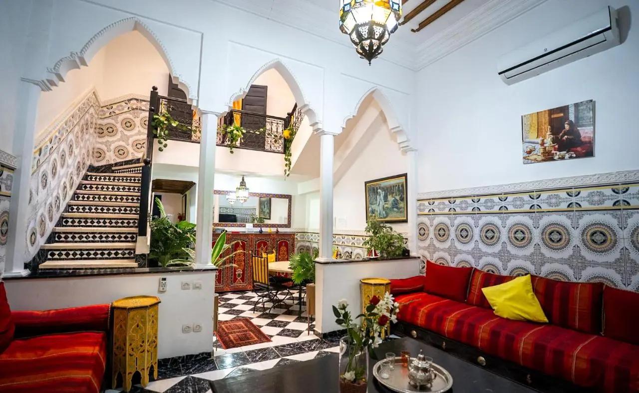 Riad avec piscine et suites climatisées à Marrakech, adapté à l'accueil d'un groupe pour un mariage