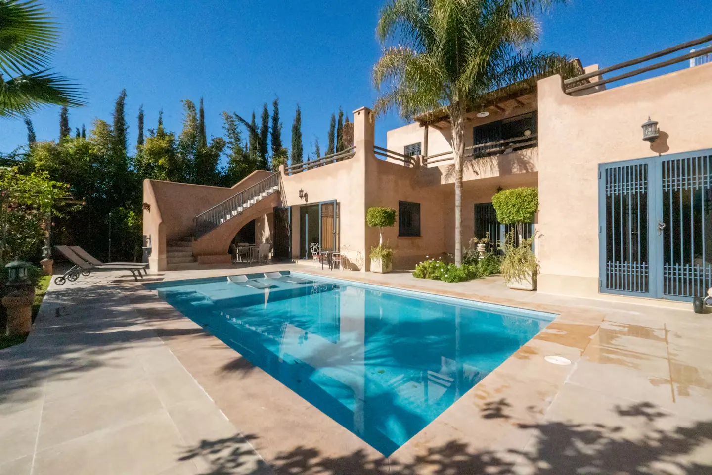 Villa élégante avec piscine privée à Marrakech, gérée par un membre du réseau